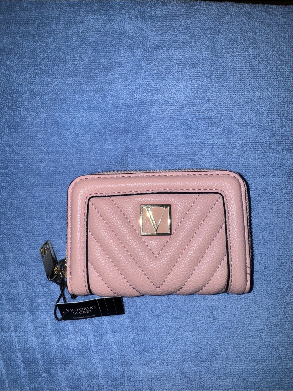 NWT Victoria's Secret Pink Quilted Mini Zip Wallet with Gold Accent